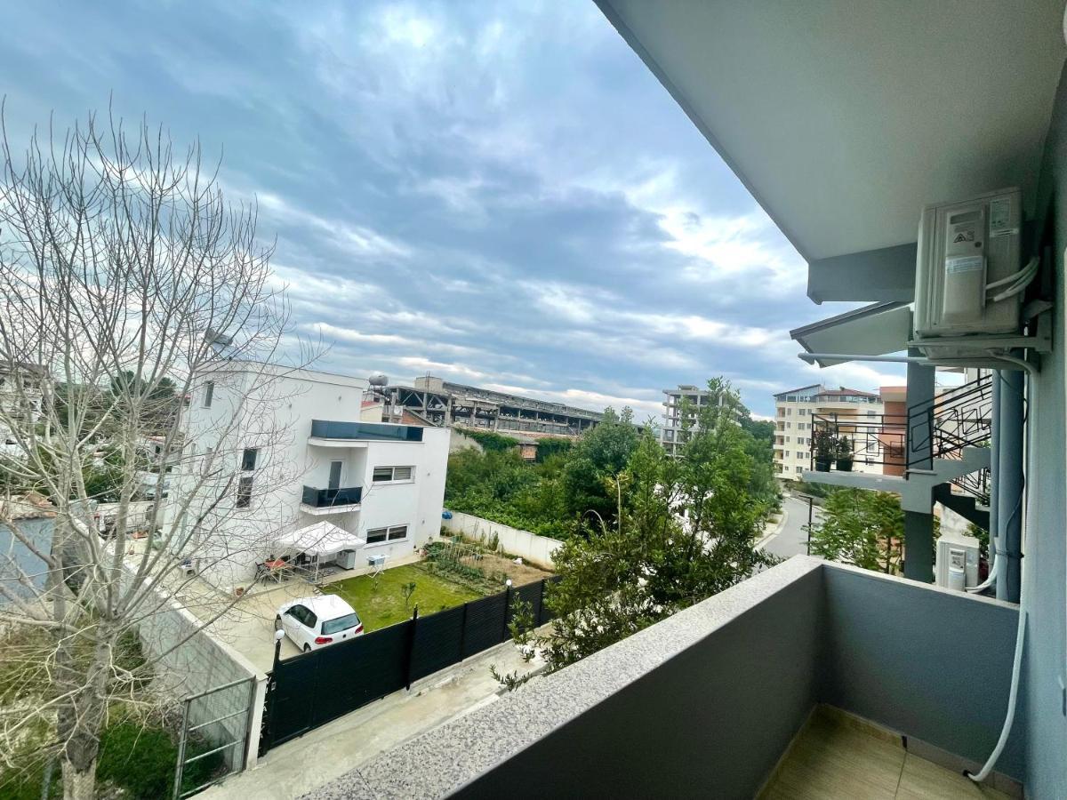Lumturi Resident Apartment ดูร์เรส ภายนอก รูปภาพ