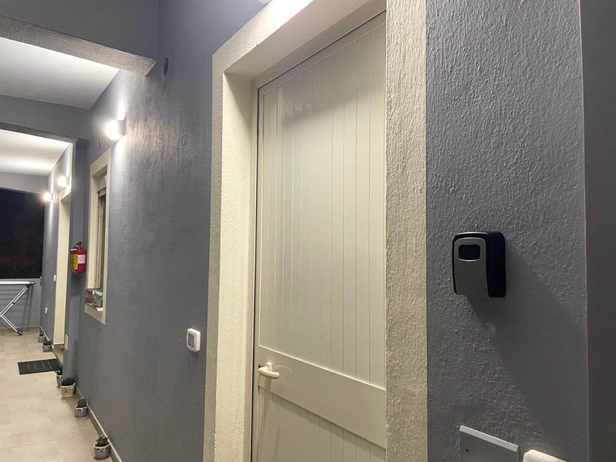 Lumturi Resident Apartment ดูร์เรส ภายนอก รูปภาพ