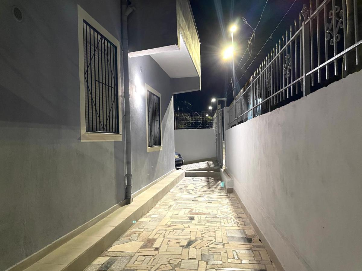 Lumturi Resident Apartment ดูร์เรส ภายนอก รูปภาพ