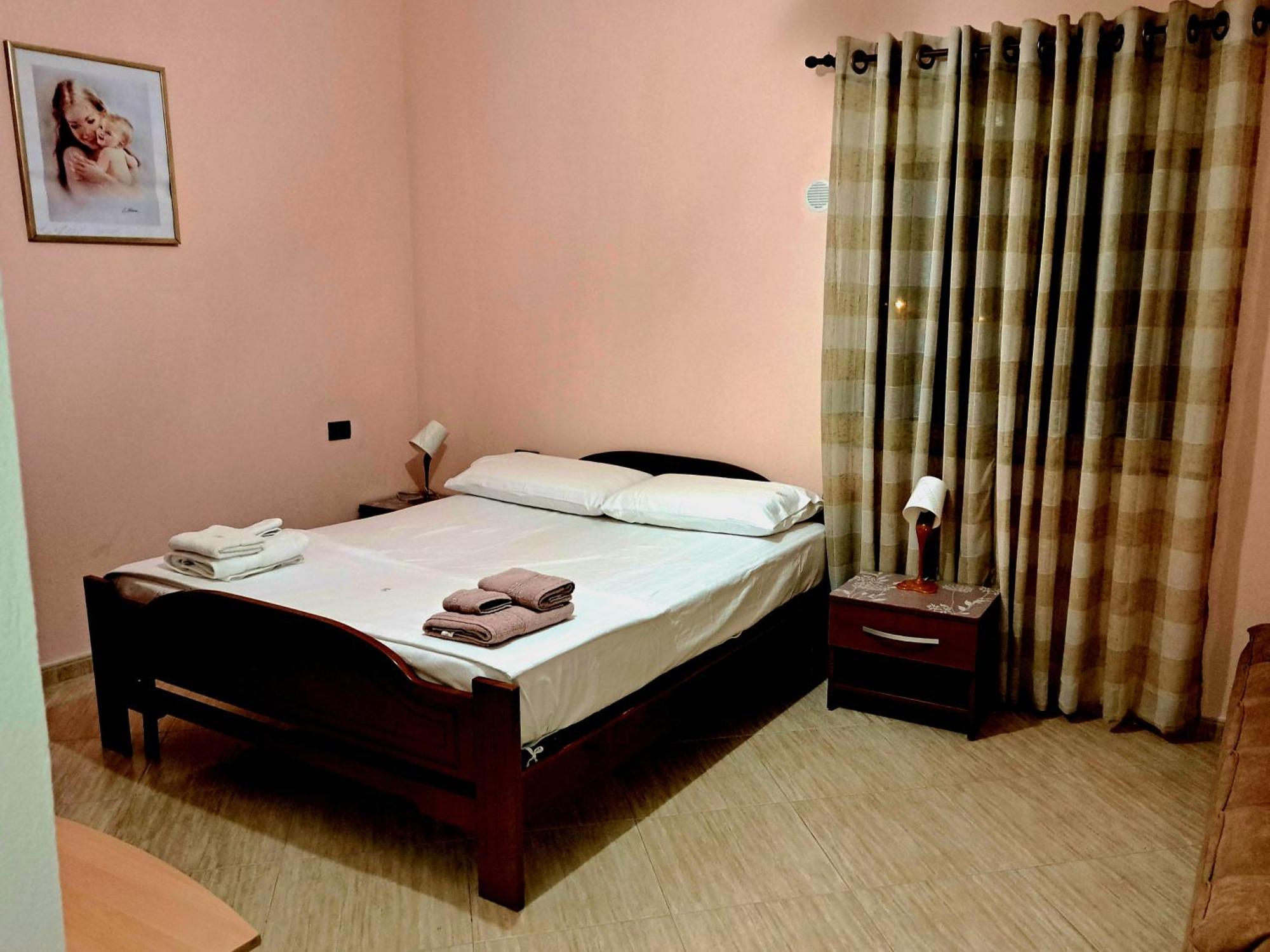 Lumturi Resident Apartment ดูร์เรส ห้อง รูปภาพ